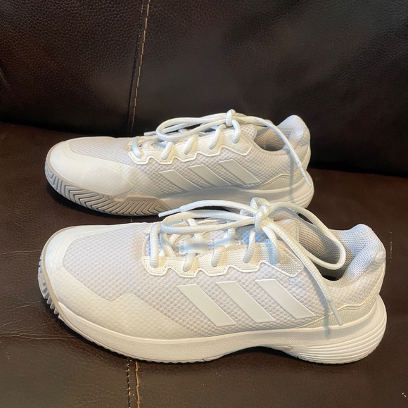 Adidas Gamecourt Shoes - Picture 3 of 5